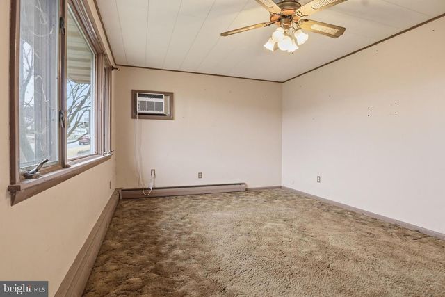 142 SMITH AVE, Elizabethville, PA 17023