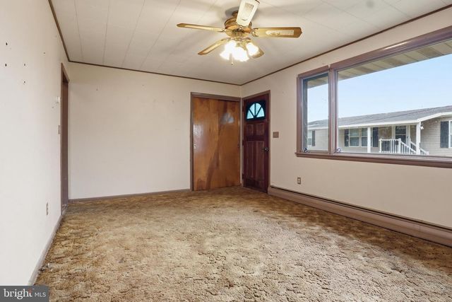 142 SMITH AVE, Elizabethville, PA 17023