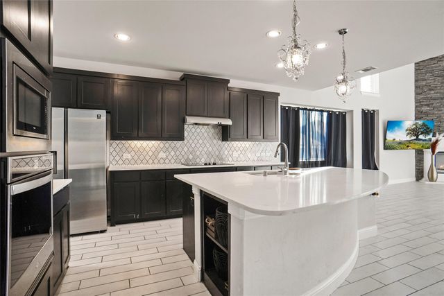 1237 Stagecoach Trail, Justin, TX 76247