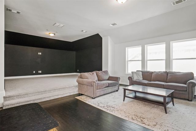 1237 Stagecoach Trail, Justin, TX 76247