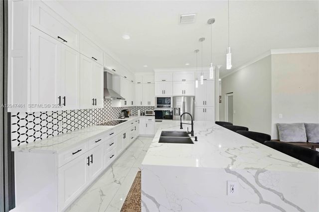 1748 SW 195th Ave, Miramar, FL 33029