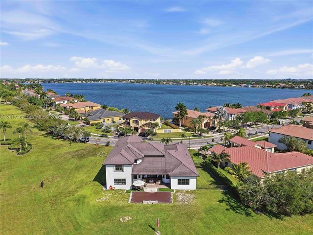 1748 SW 195th Ave, Miramar, FL 33029