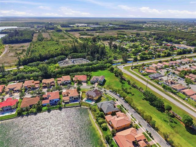 1748 SW 195th Ave, Miramar, FL 33029
