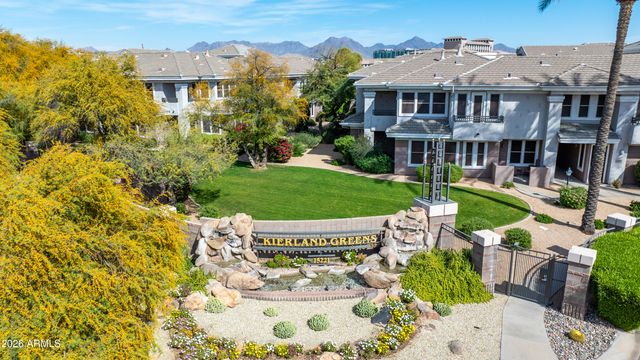 15221 N CLUBGATE Drive 2077, Scottsdale, AZ 85254