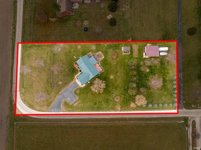 3432 S Indian Trail Road, Farmland, IN 47340