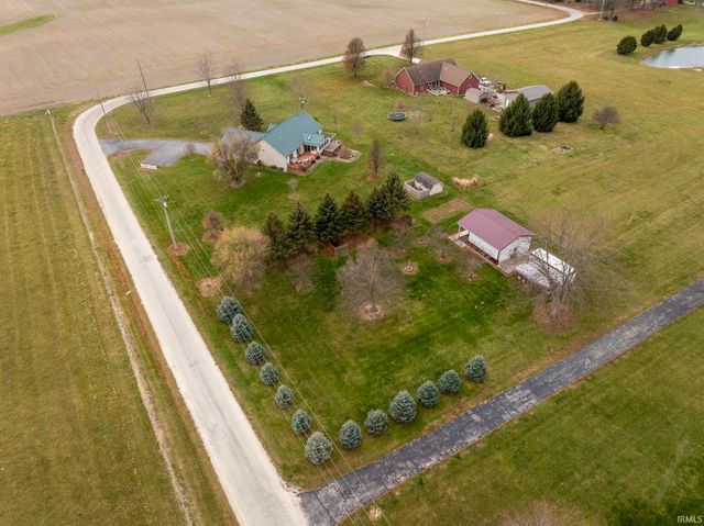 3432 S Indian Trail Road, Farmland, IN 47340
