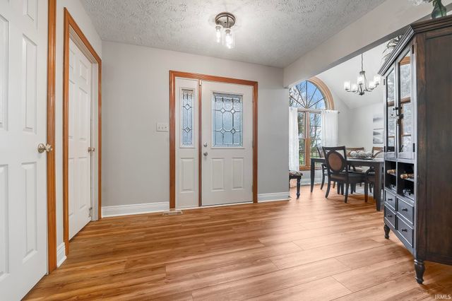 3432 S Indian Trail Road, Farmland, IN 47340