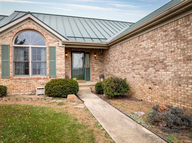 3432 S Indian Trail Road, Farmland, IN 47340