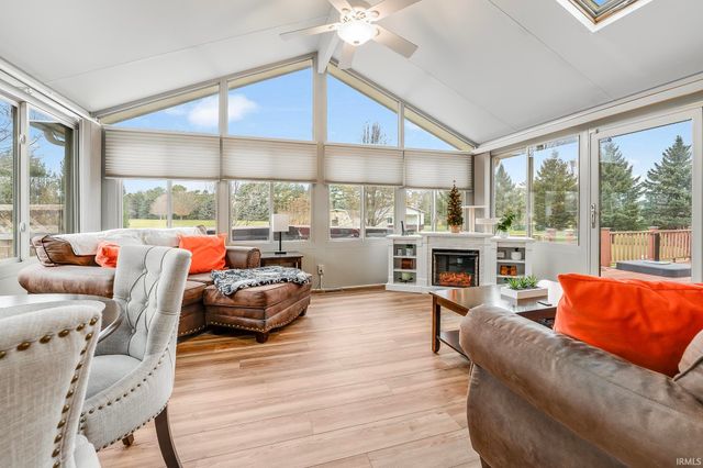 3432 S Indian Trail Road, Farmland, IN 47340