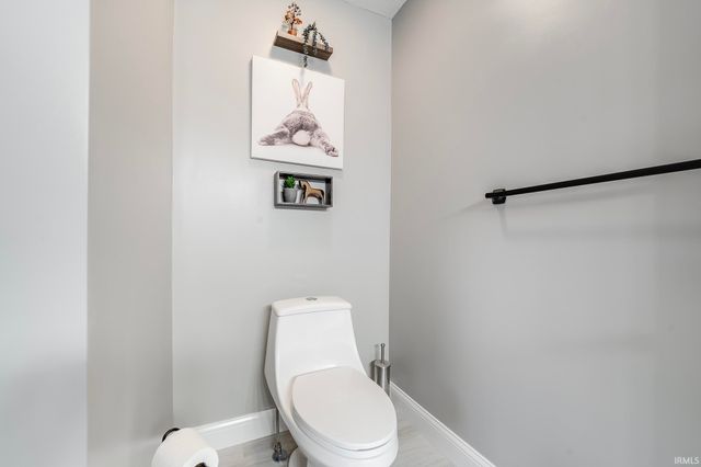 3432 S Indian Trail Road, Farmland, IN 47340