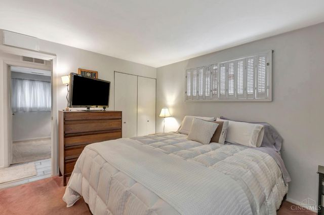 5367 Whitmore Drive, Delhi Twp, OH 45238