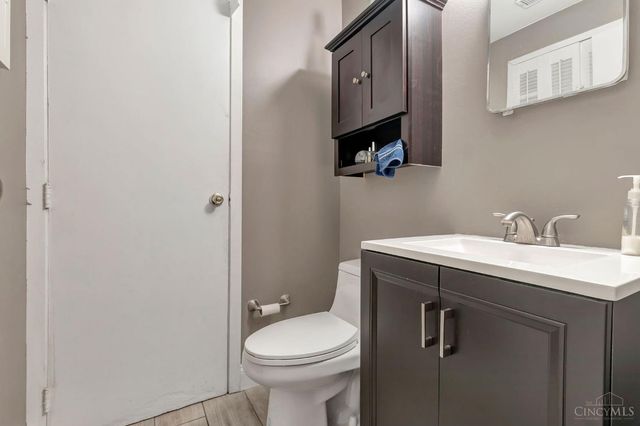 5367 Whitmore Drive, Delhi Twp, OH 45238