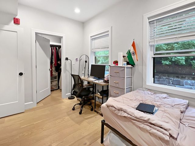 56 Robey St 56, Boston, MA 02119