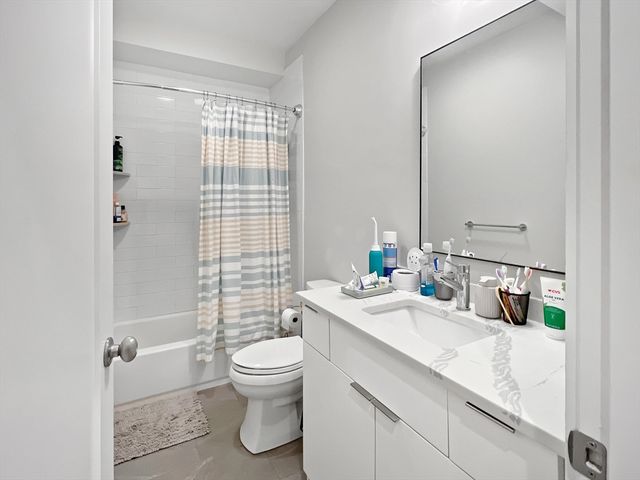 56 Robey St 56, Boston, MA 02119