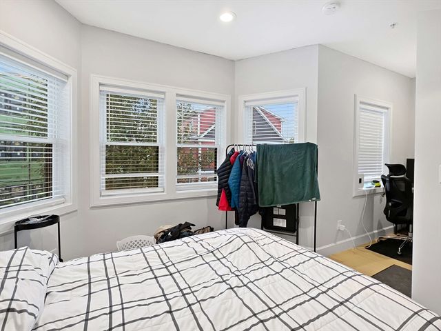 56 Robey St 56, Boston, MA 02119