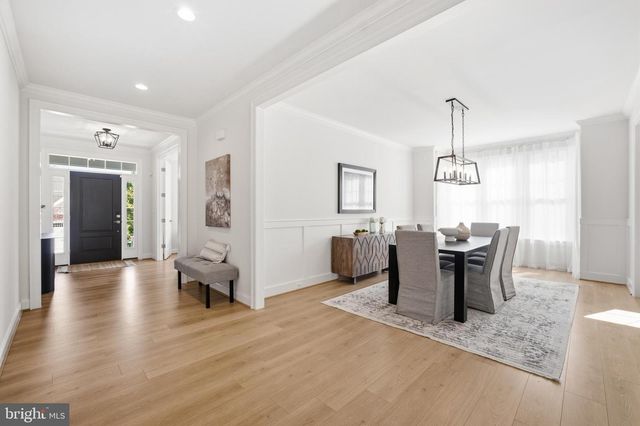 6203 MORI ST, Mclean, VA 22101