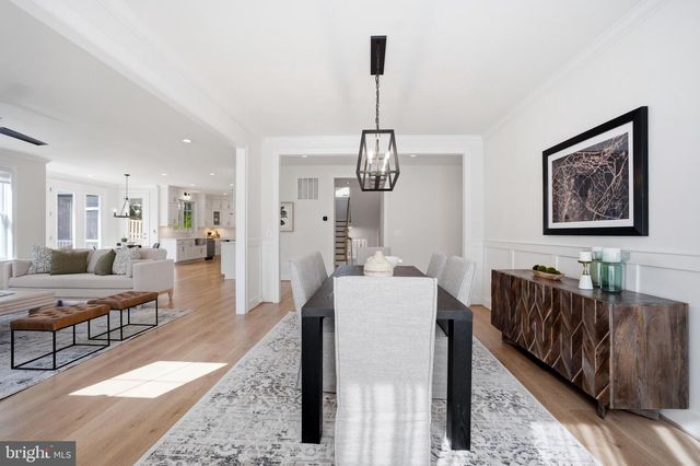 6203 MORI ST, Mclean, VA 22101