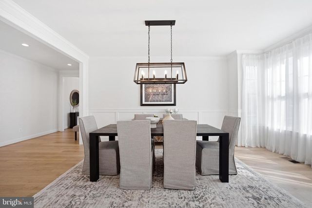 6203 MORI ST, Mclean, VA 22101