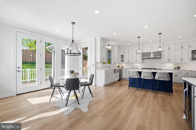 6203 MORI ST, Mclean, VA 22101