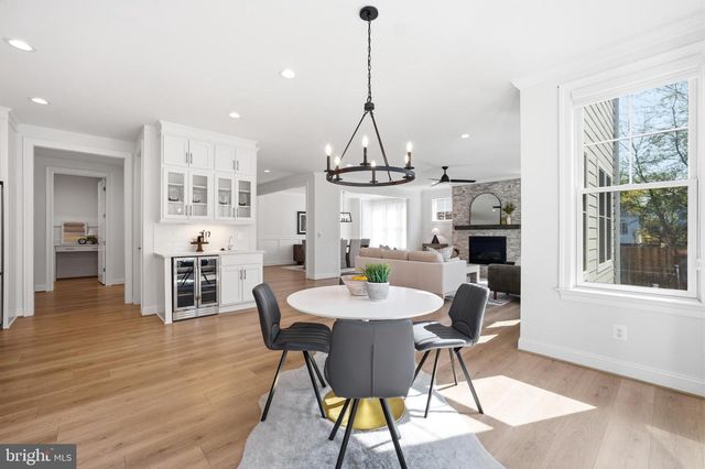 6203 MORI ST, Mclean, VA 22101