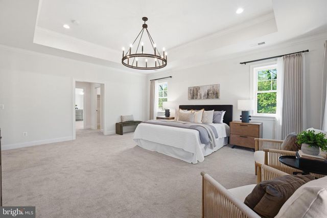 6203 MORI ST, Mclean, VA 22101