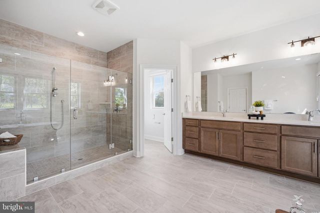 6203 MORI ST, Mclean, VA 22101