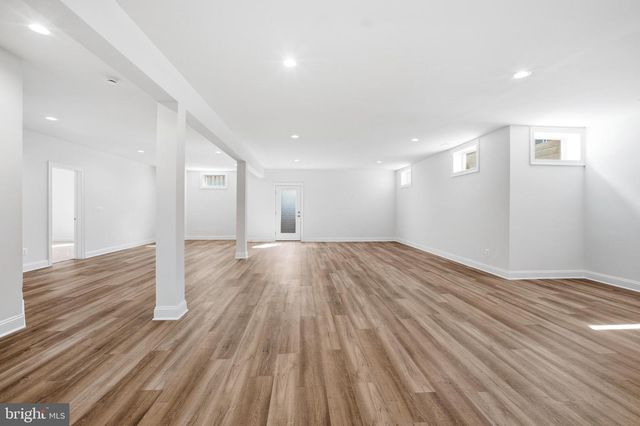 6203 MORI ST, Mclean, VA 22101