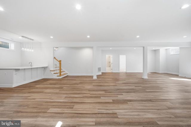 6203 MORI ST, Mclean, VA 22101