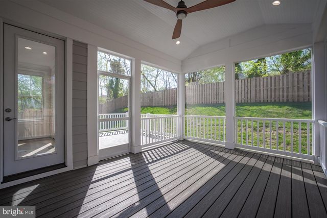 6203 MORI ST, Mclean, VA 22101