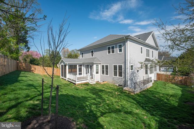 6203 MORI ST, Mclean, VA 22101