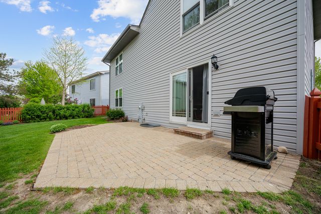 2426 Wild Cherry Court, Aurora, IL 60506
