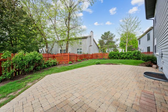 2426 Wild Cherry Court, Aurora, IL 60506