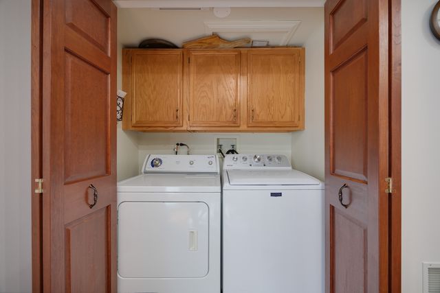 2426 Wild Cherry Court, Aurora, IL 60506