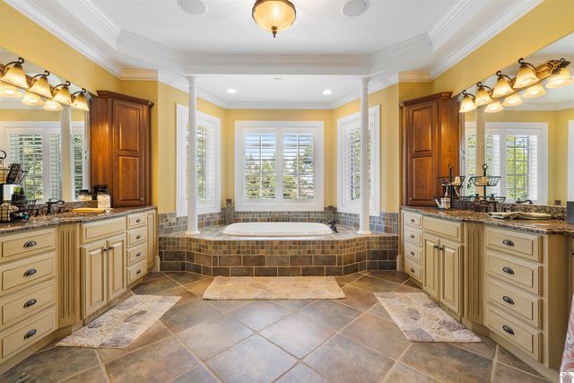 6 Highlands Drive, Paducah, KY 42001