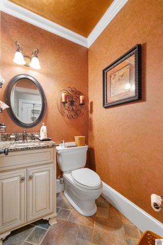 6 Highlands Drive, Paducah, KY 42001