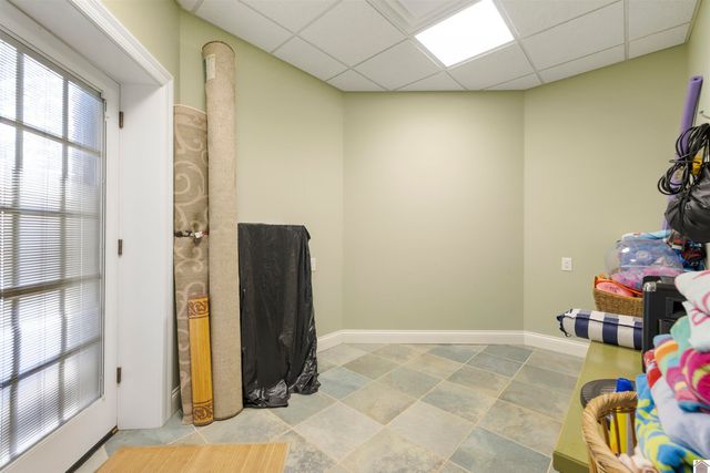 6 Highlands Drive, Paducah, KY 42001