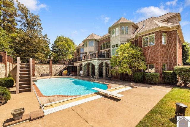 6 Highlands Drive, Paducah, KY 42001