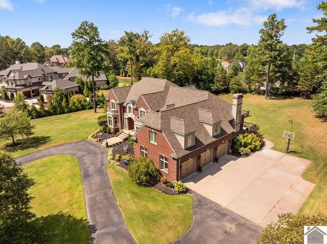 6 Highlands Drive, Paducah, KY 42001