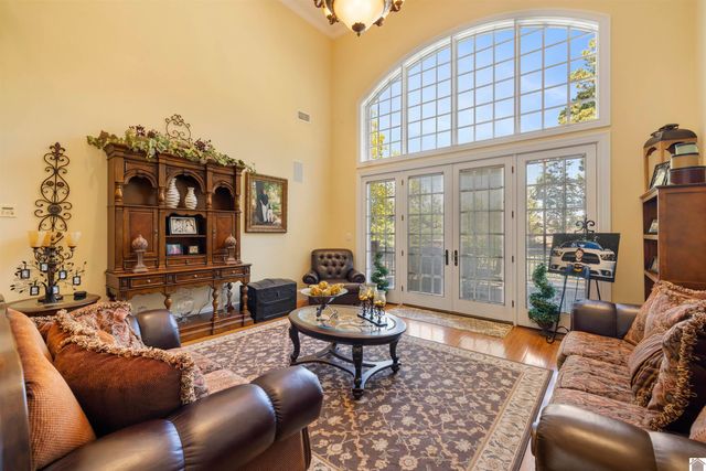 6 Highlands Drive, Paducah, KY 42001