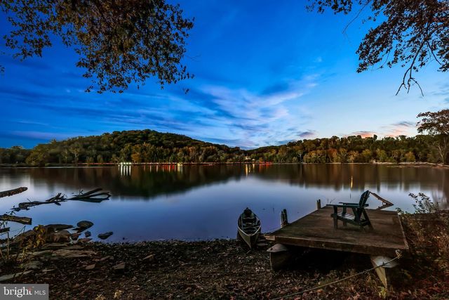 1355 WILT RD, Charles Town, WV 25414