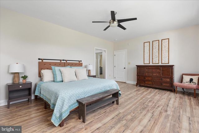 1355 WILT RD, Charles Town, WV 25414