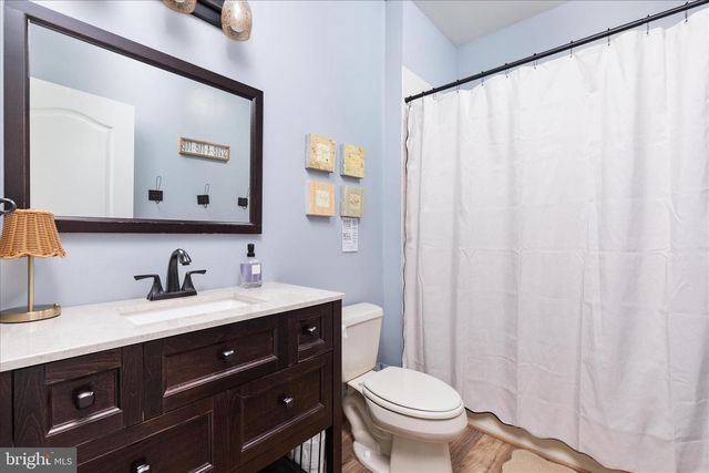 1355 WILT RD, Charles Town, WV 25414