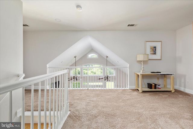 1355 WILT RD, Charles Town, WV 25414