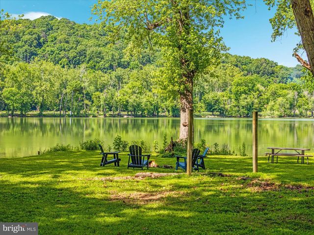 1355 WILT RD, Charles Town, WV 25414