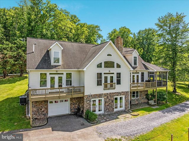 1355 WILT RD, Charles Town, WV 25414