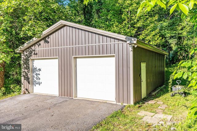 1355 WILT RD, Charles Town, WV 25414