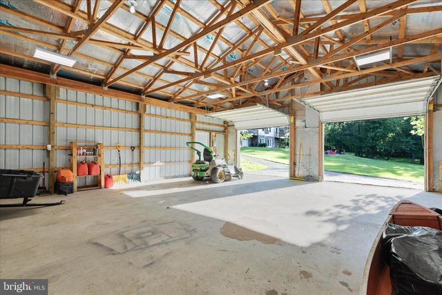1355 WILT RD, Charles Town, WV 25414