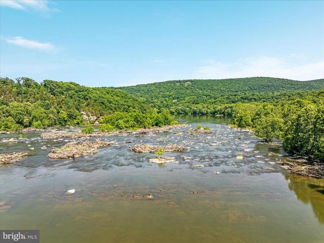 1355 WILT RD, Charles Town, WV 25414