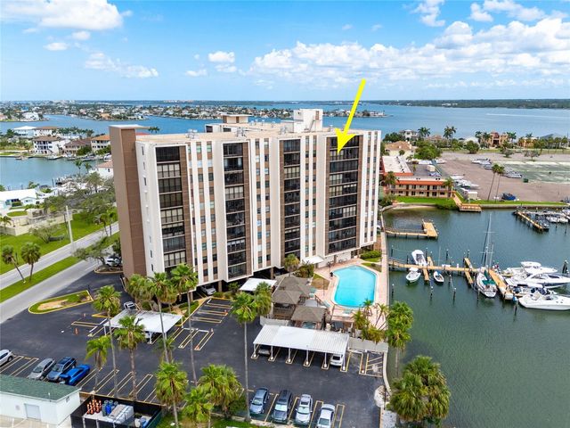 10355 PARADISE BOULEVARD 907, Treasure Island, FL 33706