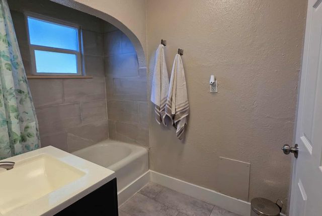 2441 Orchard Way, Klamath Falls, OR 97601